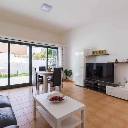 Mahostly Casa Fika * كوراليهو