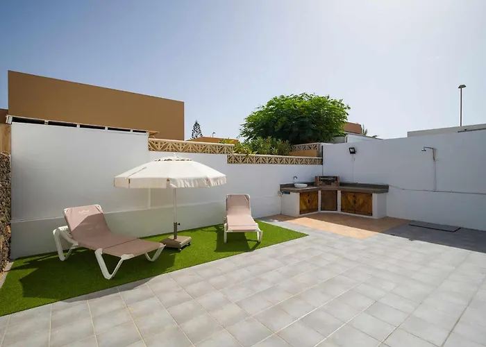 بيت للعطل Mahostly Casa Fika