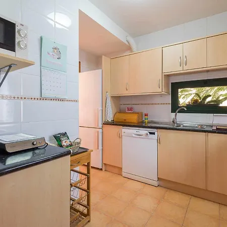 Mahostly Casa Fika Коральео